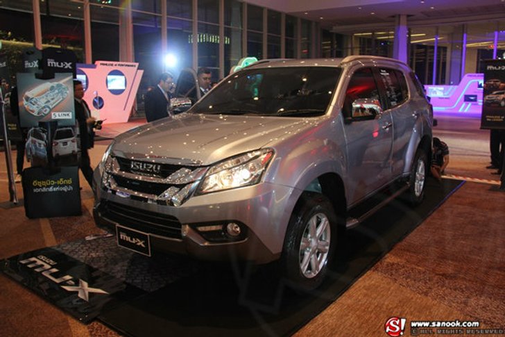 Isuzu MU-X 2014 ใหม่ เปิดตัวแล้วอย่างเป็นทางการครั้งแรกของโลกที่ประเทศไทย
