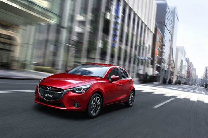 มาแน่! Mazda 2 อีโคคาร์ดีเซลรายแรก ประหยัด 29 กม./ลิตร