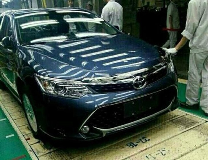 ภาพหลุด 'Toyota Camry 2015' ไมเนอร์เชนจ์จากโรงงาน