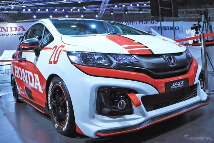 Honda Jazz Racing Concept ใหม่ เผยโฉมที่งานมอเตอร์โชว์ประเทศอินเดีย