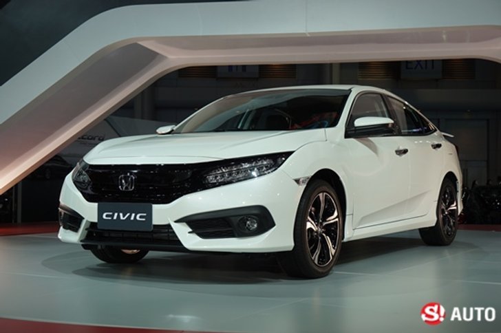 งานมอเตอร์โชว์ 2016 Honda Civic โมเดลเชนจ์ใหม่เผยโฉม