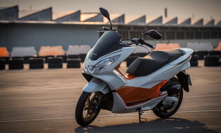 Honda PCX150 มอเตอร์ไซค์อัจฉริยะ ตอบโจทย์ชีวิตคนเมือง