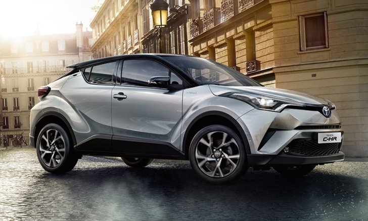 Toyota C-HR 2017 ใหม่ มียอดจองทะลุ 8 หมื่นคันแล้วที่ยุโรป