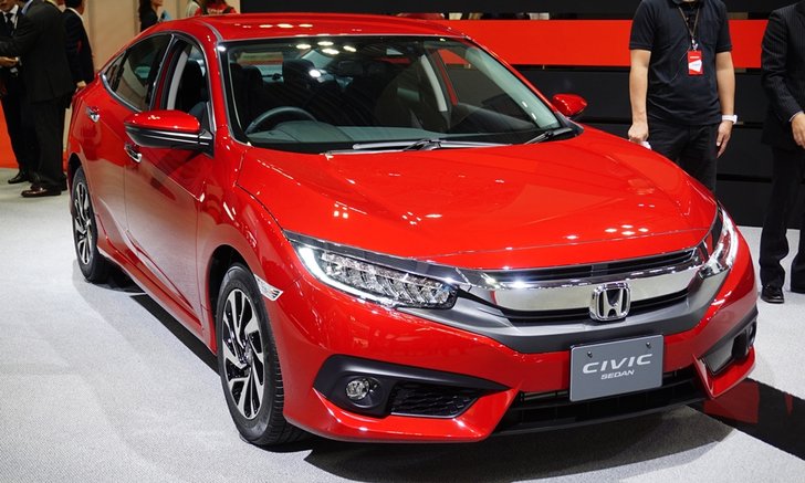 ของจริง! Honda Civic 2017 ตัวถังสีแดงก่อนเข้าไทยเดือน พ.ย.นี้
