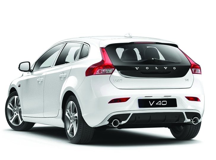 Volvo V40/V60 Dynamic Edition 2018 ใหม่ เริ่มวางจำหน่ายในไทย ราคาเริ่ม 1,690,000 บาท