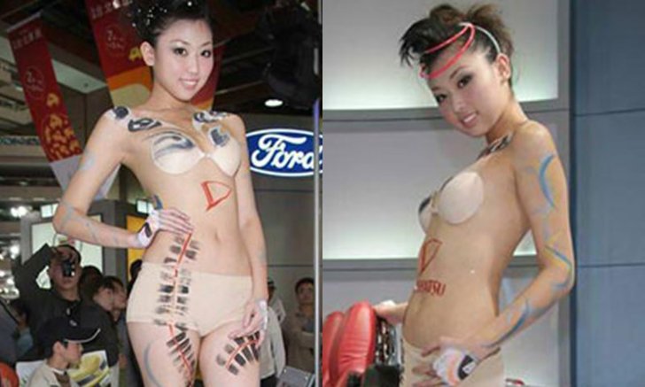 อล่างฉ่าง! พริตตี้จีนยุคนี้ไม่ต้องใส่เสื้อผ้ากันแล้วหรือไง