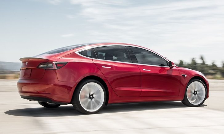 Peppy tesla коляска