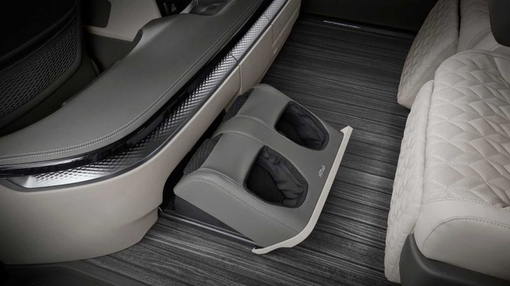 kia_carnival_01
