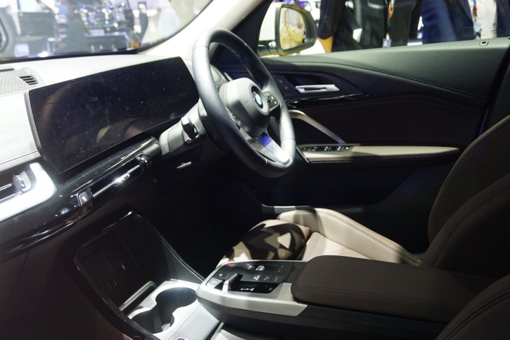 bmw_x1_01