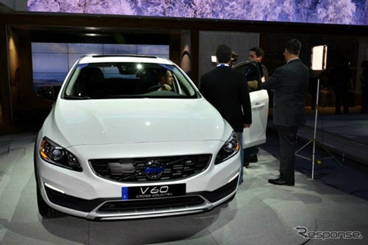 Volvo V60 Cross Country แวกอนขาลุยเปิดตัวเป็นครั้งแรกของโลกที่สหรัฐฯ