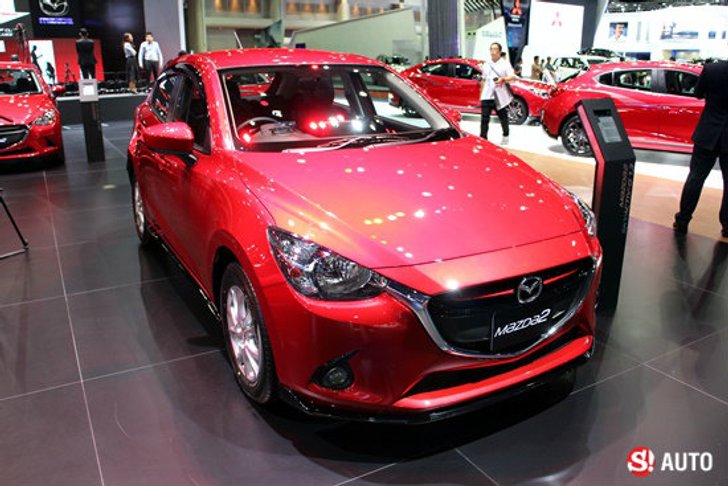 Mazda 2 SKYACTIV-G เครื่องเบนซินเคาะเริ่ม 5.5 แสนบาท