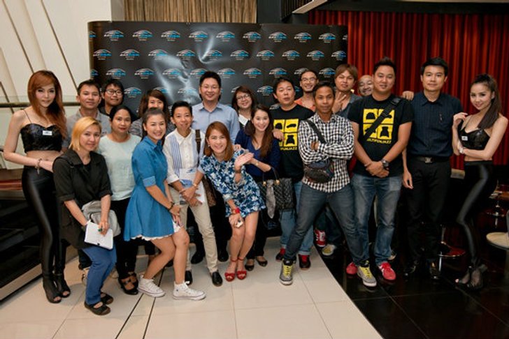 ฟิล์มคาร์ดินอล พาสื่อมวลชนชมภาพยนตร์ Fast and Furious เร็ว แรงทะลุนรก 7 ก่อนใคร