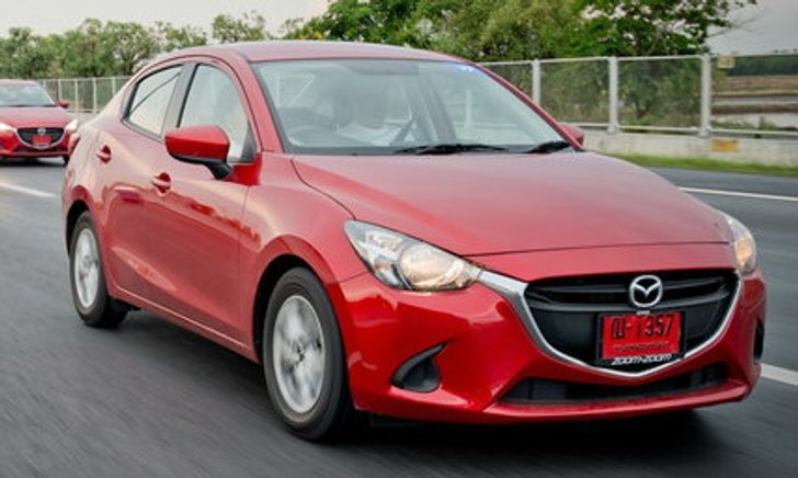 รีวิว 2015 Mazda 2 SKYACTIV-G ที่สุดของอีโคคาร์ระดับ 1.3 ลิตร