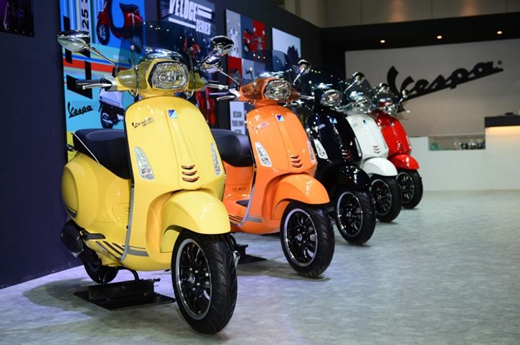Vespa เปิดตัวรถใหม่ 3 รุ่นที่งานมอเตอร์เอ็กซ์โป 2015
