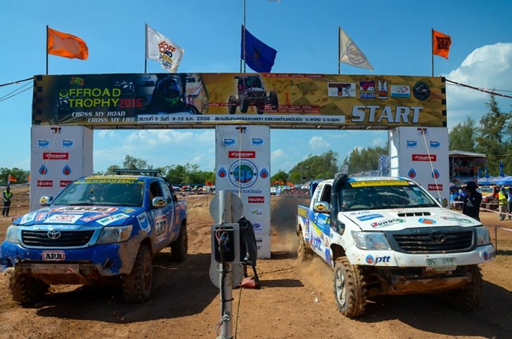 ปิดฤดูกาลอย่างยิ่งใหญ่กับ 'OFF ROAD TROPHY 2015' สนามตัดเชือกลุ้น “แชมป์ประจำปี” ถ้วยประทานฯ