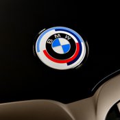โลโก้ BMW แบบพิเศษสำหรับรุ่น M Sport