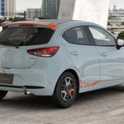 ชุดแต่ง Mazda2 ใหม่