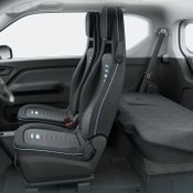 เบิกตัว Wuling Hongguang รถยนต์ทรงกล่องใช้ถ่านพลังไฟฟ้าขับเคลื่อน!