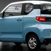 เบิกตัว Wuling Hongguang รถยนต์ทรงกล่องใช้ถ่านพลังไฟฟ้าขับเคลื่อน!