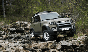 All-new Land Rover Defender 2020 เมื่อออฟโรดในตำนานฟื้นคืนชีพ!