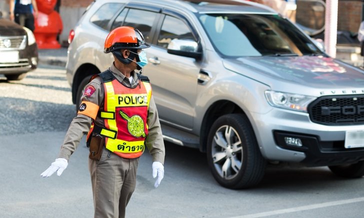 .เพิ่มโทษผิดกฎจราจร ลดอุบัติเหตุบนถนนเมืองไทยได้จริงหรือ?.