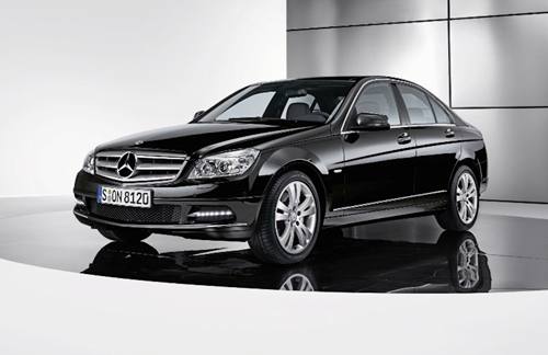 BENZ  เปิดตัว C-Class 2 รุ่นใหม่ C200CGI & C250CDI