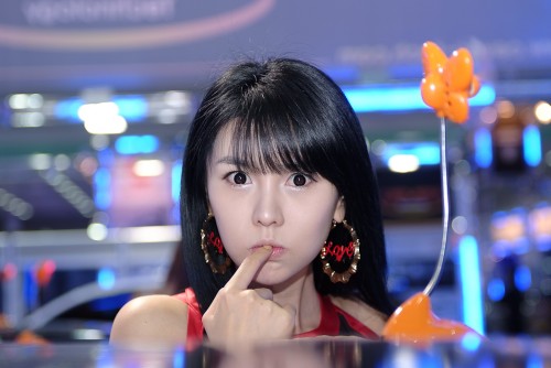 Lee Ji Woo ขาว ๆ เนียน เนียน