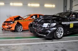 BMW    ซีรี่ย์ 5 กับมาตรฐาน Euro NCAP 5 ดาว