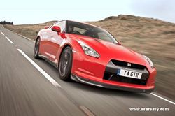 Nissan GT-R 2011 เพิ่มคุณภาพไม่เพิ่มราคา