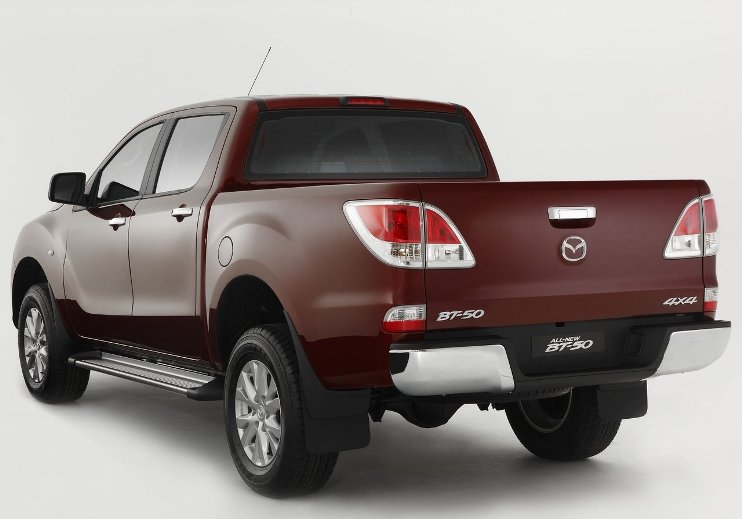 All new Mazda BT-50 2011