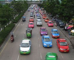 4 นิสัย-วัฒนธรรมใช้ถนนคนไทย ที่ควรปรับปรุง