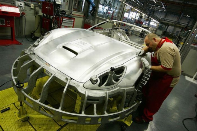 แอบเที่ยวห้องคลอดม้าลำพอง..ต้นกำเนิดสปอร์ต Ferrari