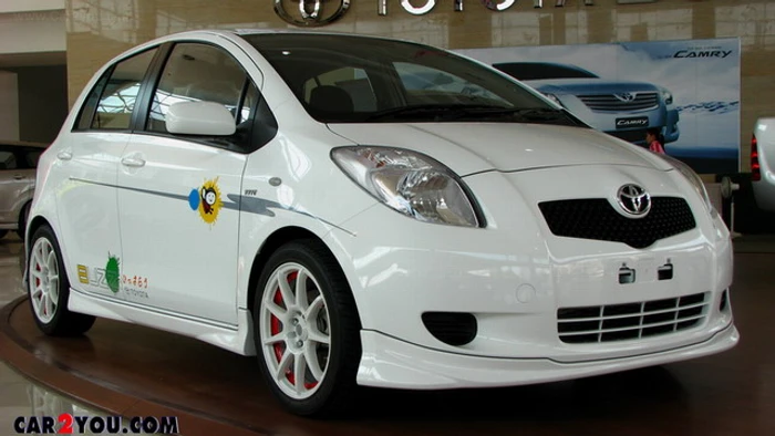  TOYOTA YARIS 1.5 G AT