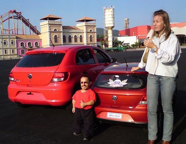 Volkswagen mini-gol เมื่อค่ายรถอินทรีเหล็กเห็นใจคนแคระ
