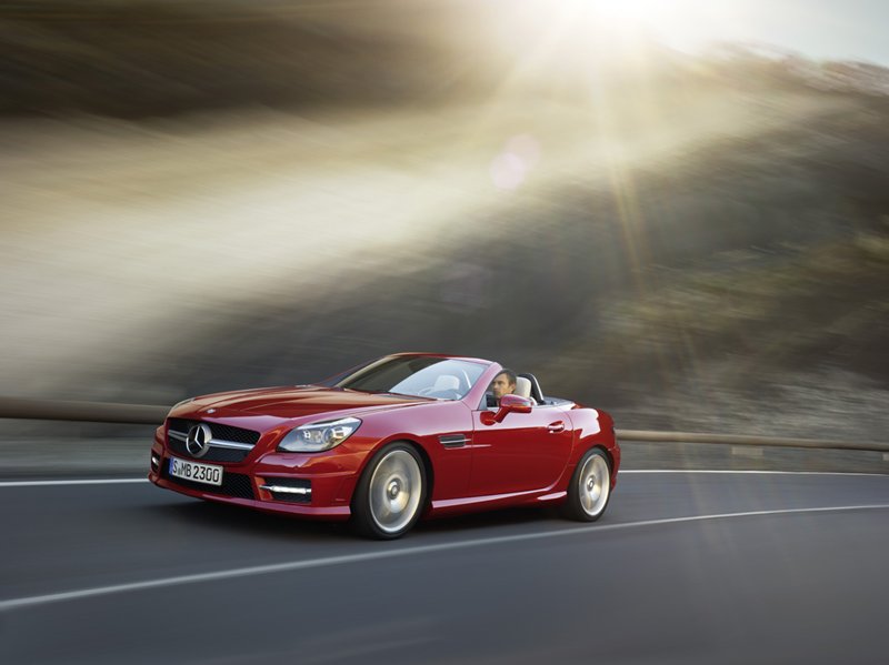 Mercedes Benz SLK สปอร์ตโรดสเตอร์ที่งามเกินคาด