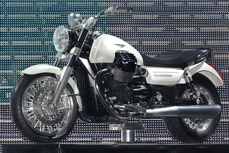 Moto Guzzi ...2 ล้อรุ่นบิ๊กสายพันธุ์มักกะโรนี