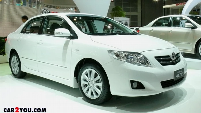  TOYOTA COROLLA ALTIS 1.8 E AT