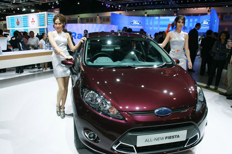 Ford Fiesta Phantom Purple...จัดพิเศษสำหรับคนรักสีม่วง