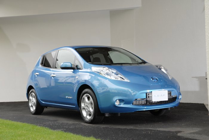 Nissan Leaf ...โชว์เหนือศักยภาพต้นตำหรับรถไฟฟ้า เวอร์ชั่นขายจริง