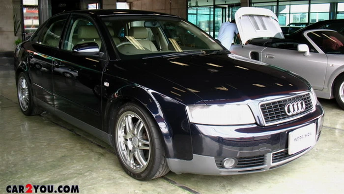  AUDI A4 A4 2.4 multitronic