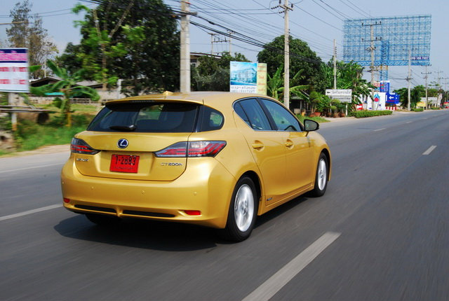 Testdrive Lexus CT200h