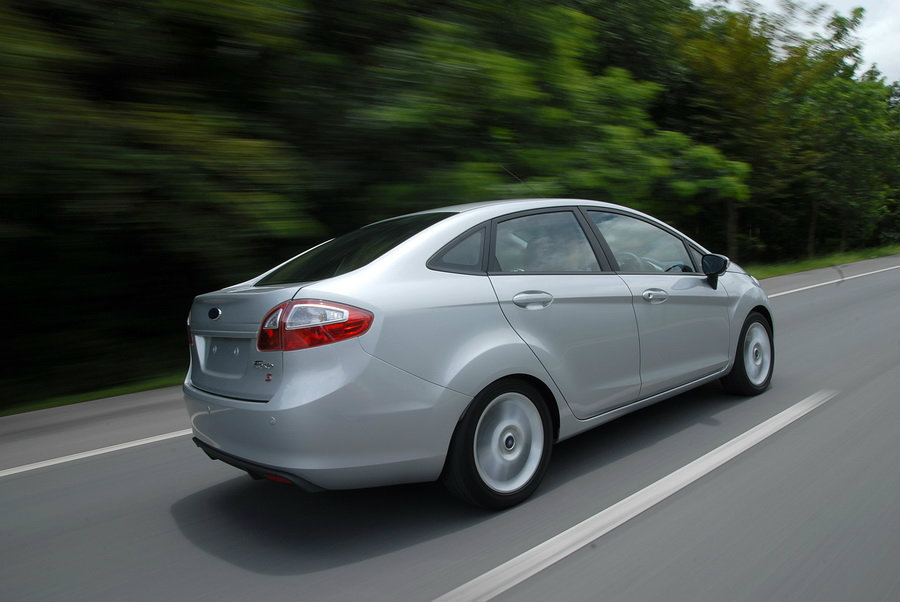Ford Fiesta 1.6 Sport Sedan