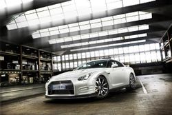 Nissan GT-R Spec R ตัวแข่งพร้อมซิ่งอาจพก 560 ม้าจากโรงงาน