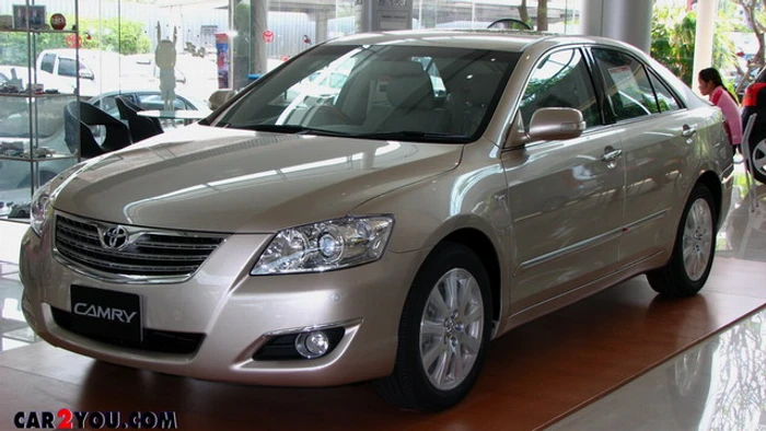 TOYOTA CAMRY 2.4 V