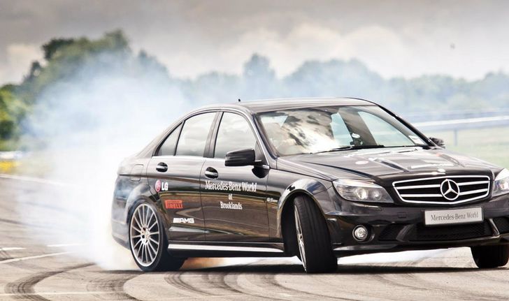 Mercedes ทุบสถิติ Drift ยาวที่สุดในโลก