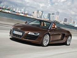 อย่างอึ้ง!! Audi สั่ง Recall R8 Spyder หลังพบน้ำมันเชื้อเพลิงรั่ว