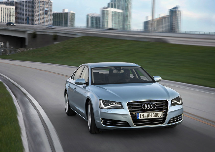 Audi A8 Hybrid ..ซีดานรุ่นใหญ่ขอฟัดตลาดพลังเขียว