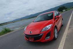 All New Mazda3 (2.0L)  แรงจัดได้ใจขับได้อารมณ์