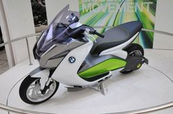 BMW Motorrad Concept E ...2 ล้อไฟฟ้าคันนี้มีดีกว่าที่คิด