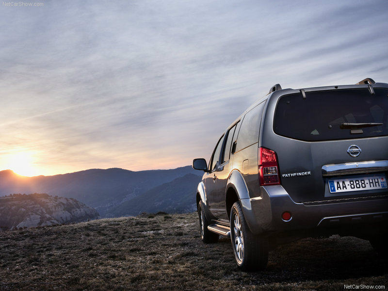 Nissan Path Finder